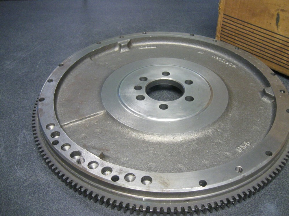 MERCURY MARINE FLYWHEEL ASSY 9558 UNDERSHELFJ6