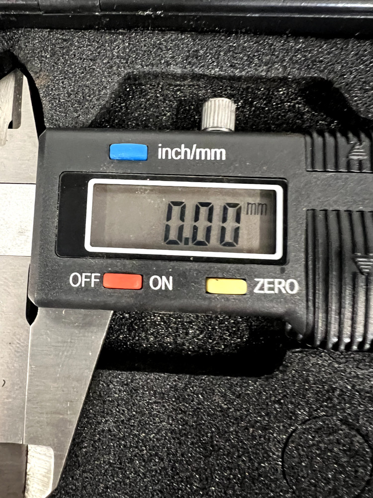 Performance Tool Digital Caliper - Barely used and in the case.