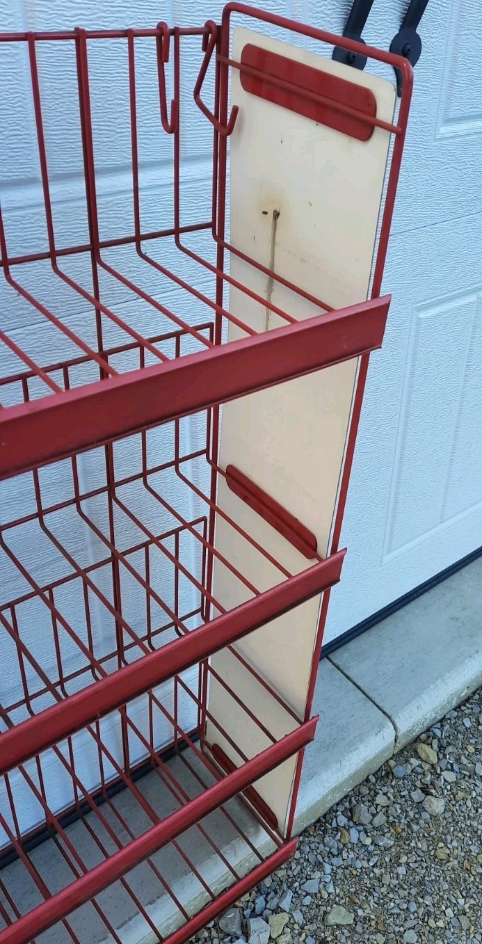 Pringles Grocery Store Display Stand Wire Merchandising Point of Sale Wire Rack