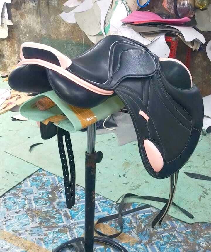 Leather Jumping/Close contact, Monolap Changeable Gullets Saddle