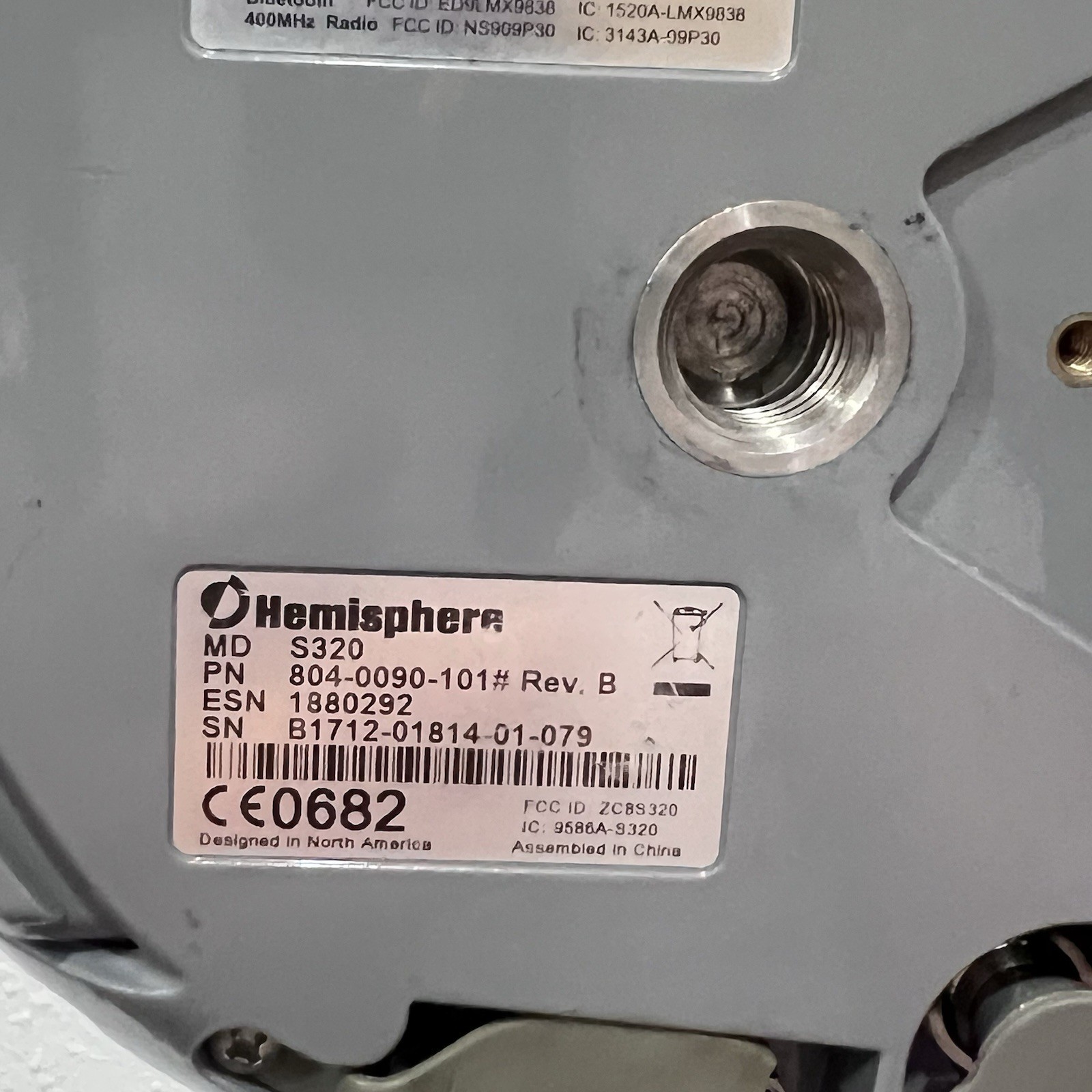 Carlson Hemisphere GPS Rovers S320 Antenna Land Surveying Blue Tooth 400 MHz