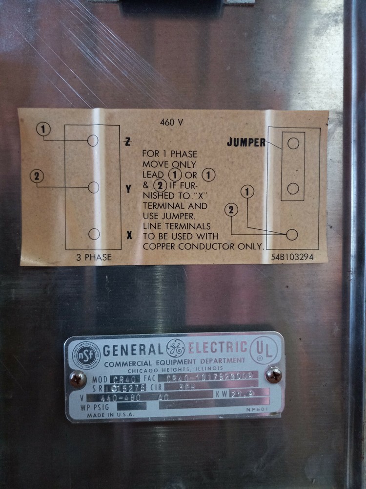 General Electric CR40 Griddle Top Range