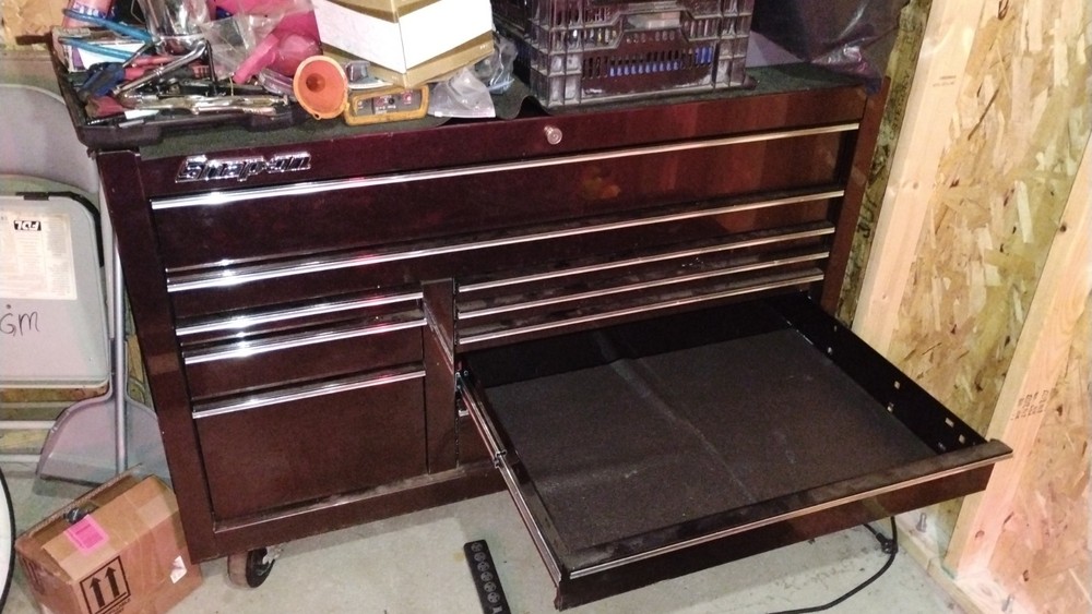 Snap-on Tool Box Model# KRA2422WEH (Configuration : Standard,Paint Code 9895)