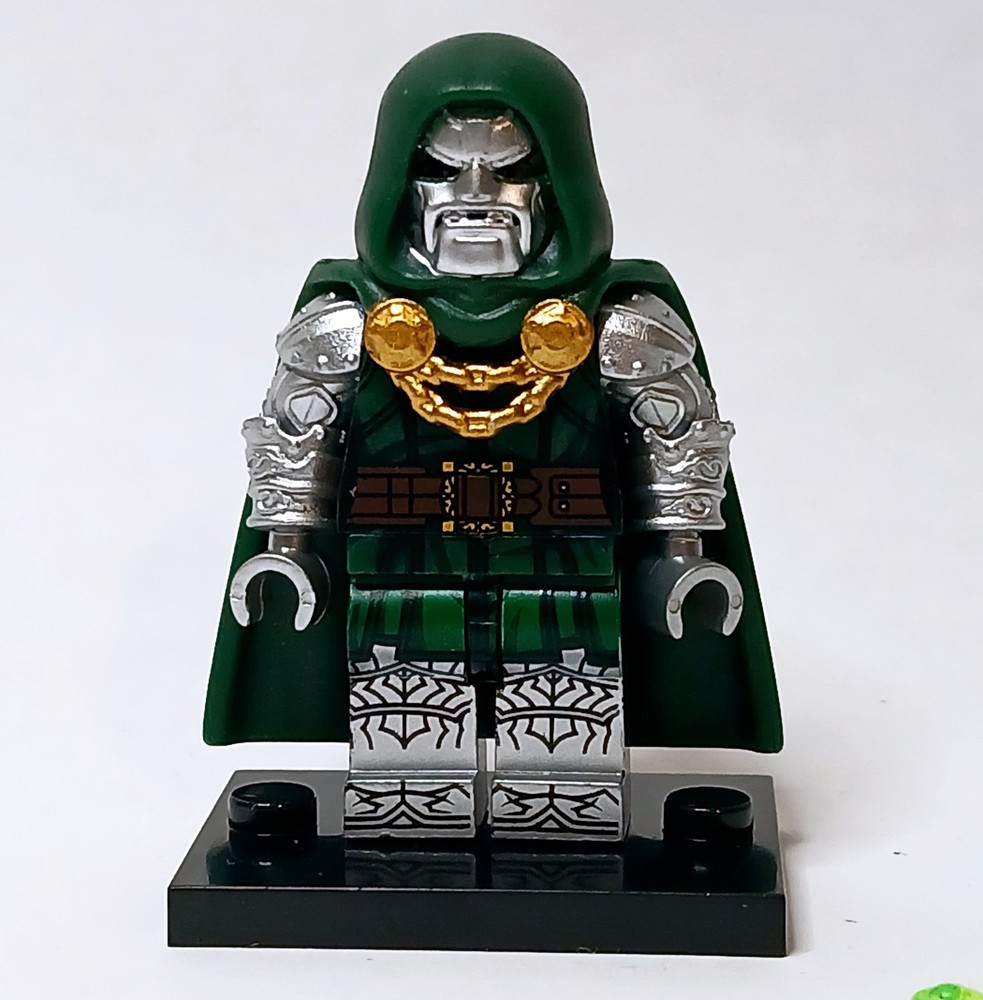 Dr. Doom Minifig