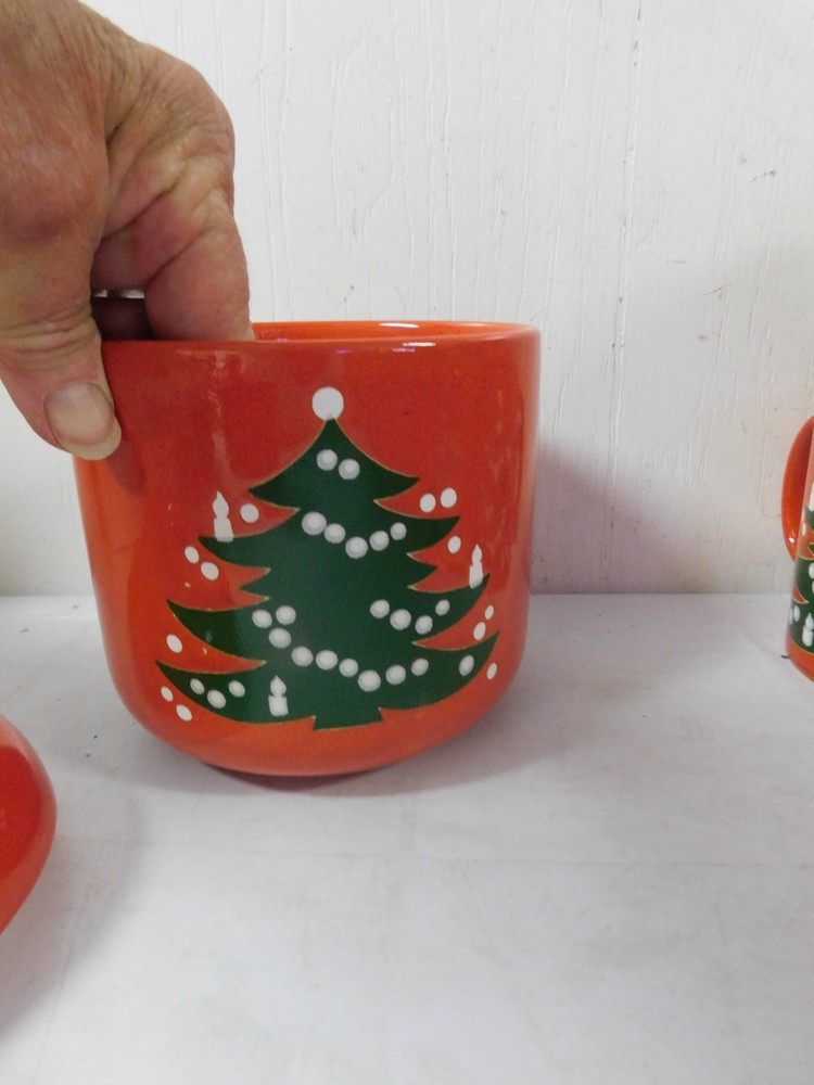 Waechtersbach Red Christmas Tree Small Storage Canister Quart Size