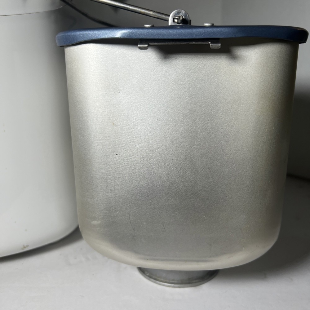 Sunbeam Bread Maker Machine Model # 5890- Makes 1-1.5 Lbs Tested