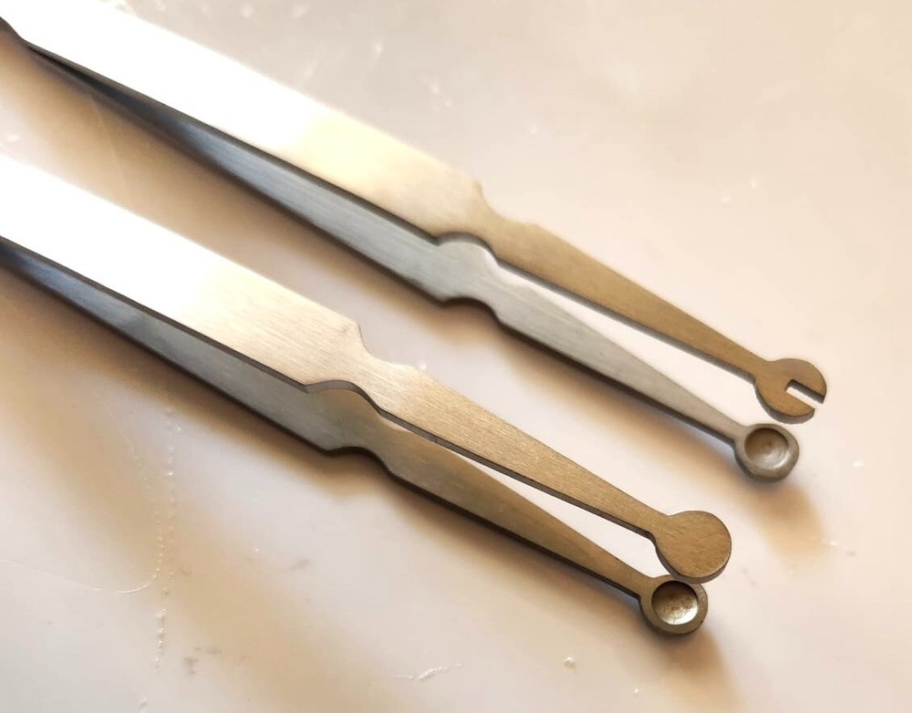 2 pcs Piercing Barbell Clamps 4.5" Piercing Forceps Pliers