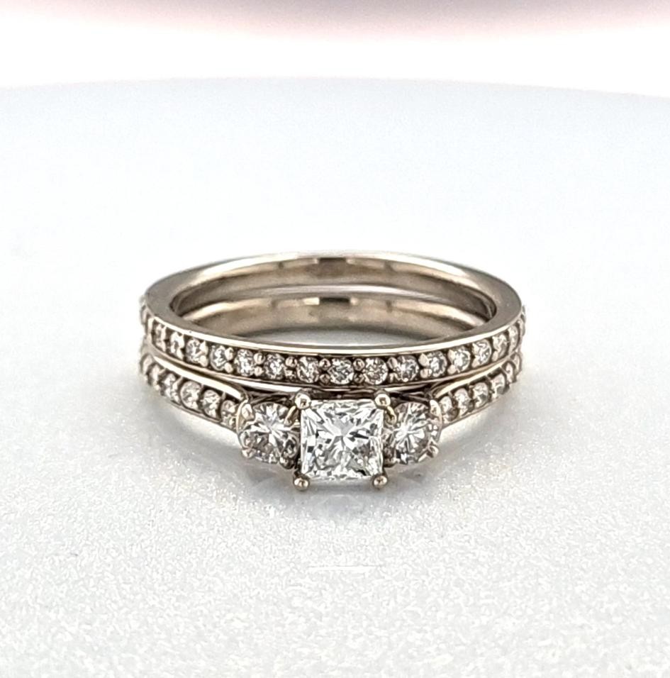 14K White Gold 0.51CT Princess Cut 3 Stone Style Ladies Diamond Ring (MAC000214)