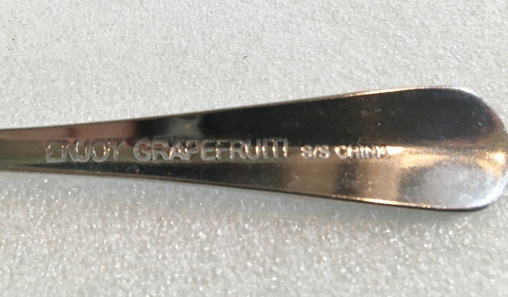 Enjoy Grapefruit 4 Serrated Edge Spoons