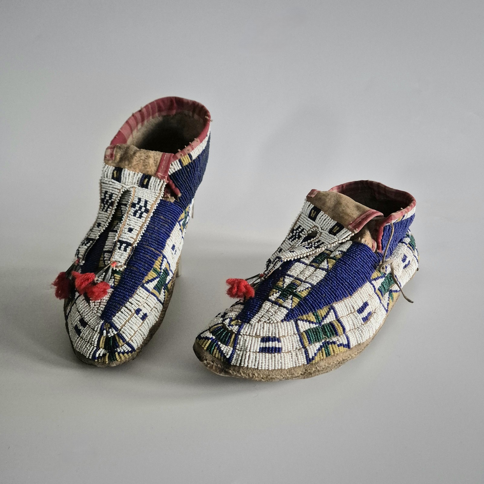 Antique Central Plains (Sioux?) Beaded Moccasins, ca 1880s. Gen. H.E. Tutherly