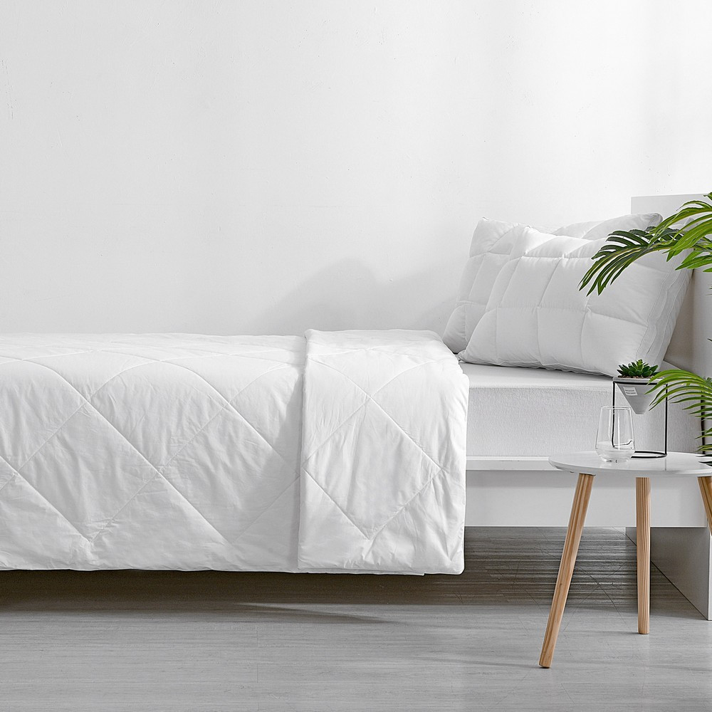 NEW Bianca Natural Sleep Bamboo Quilt Double