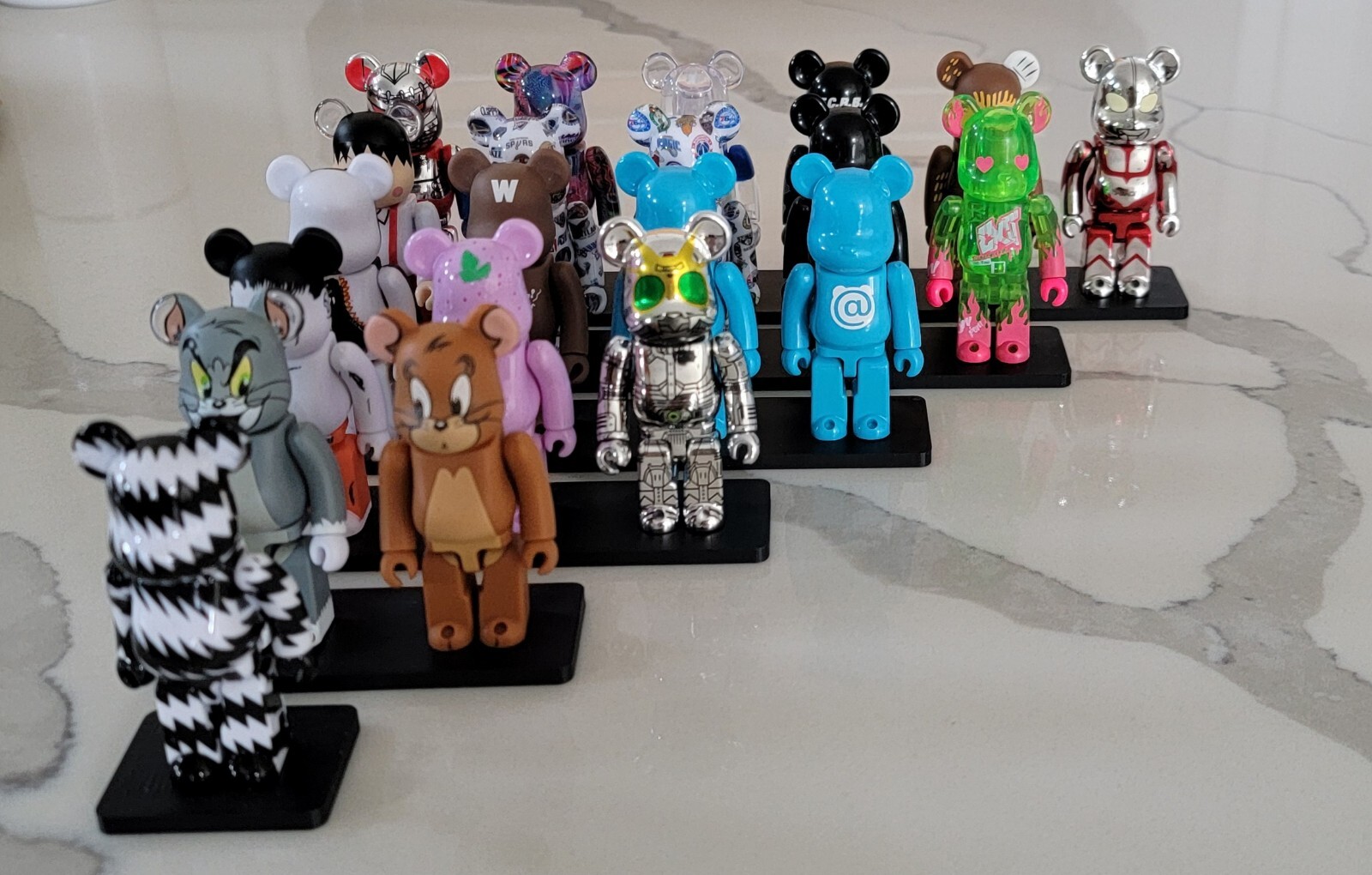 Mix and Match Custom Display Stands for Bearbrick 100%