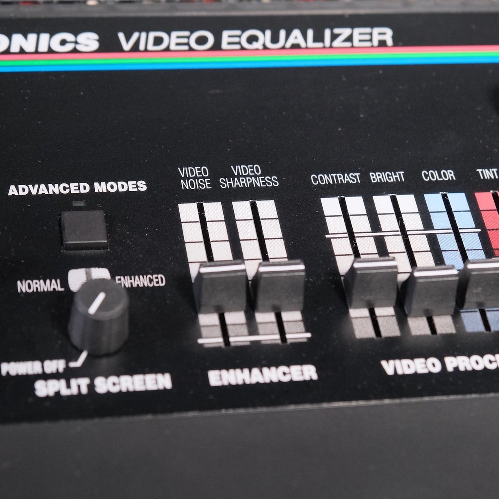 VIDEONICS VIDEO EQUALIZER Model VE-1A NTSC audio video processor very clean!