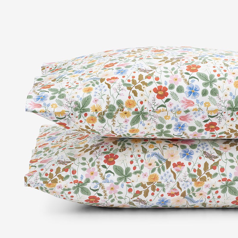 Strawberry Fields Classic Cool Cotton Percale Pillowcase Set|63090