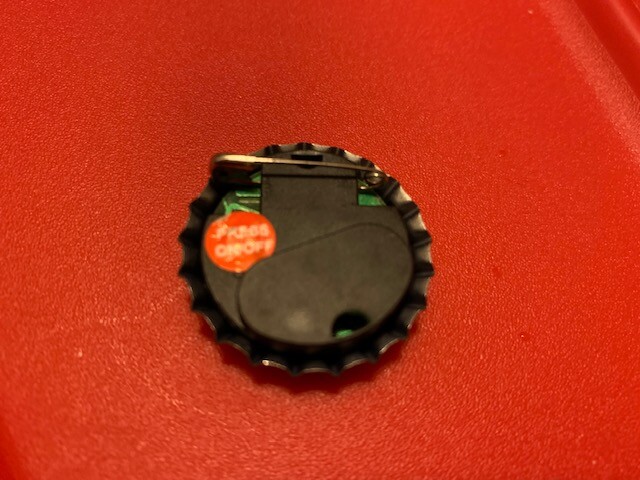 20 MILLER LITE BOTTLE CAP PIN ON LIGHTS-DO NOT WORK