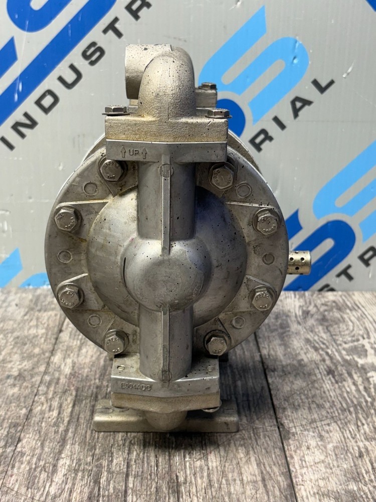 VERSAMATIC E7AA5T559C DOUBLE DIAPHRAGM PUMP