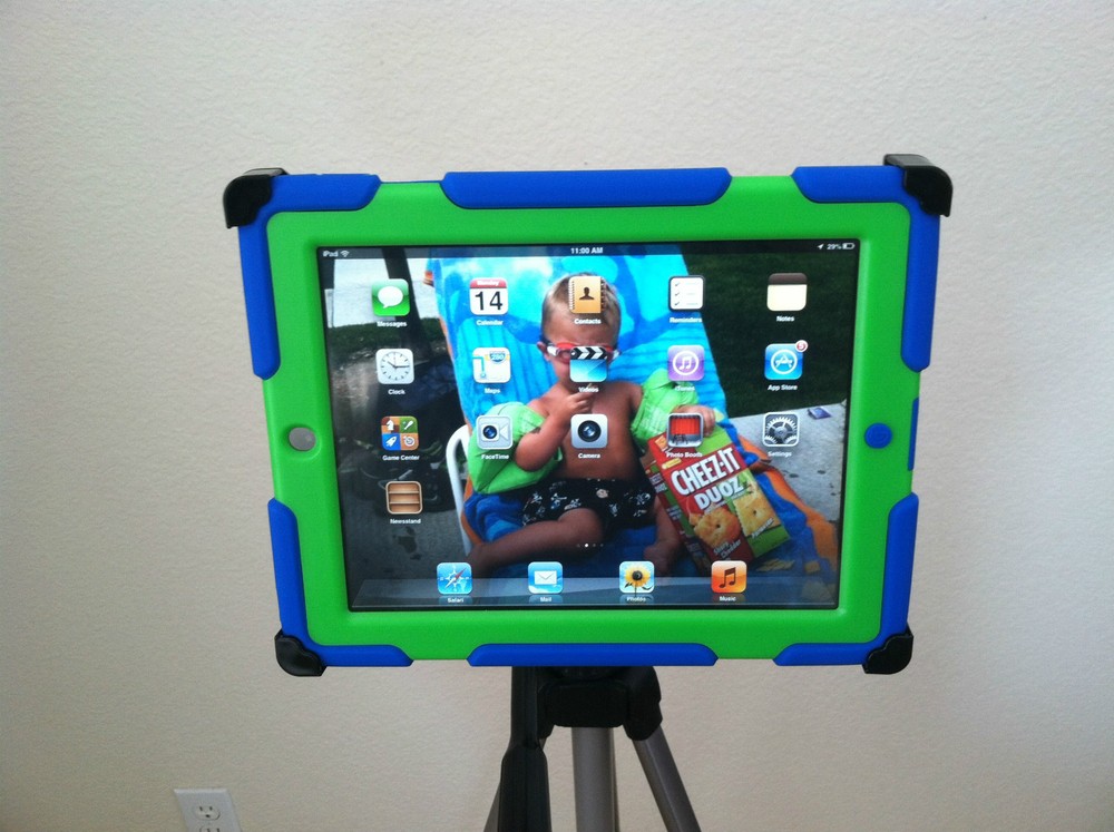 iPad Tripod Mount  / Bracket - Works with or without case  Otterbox compatible