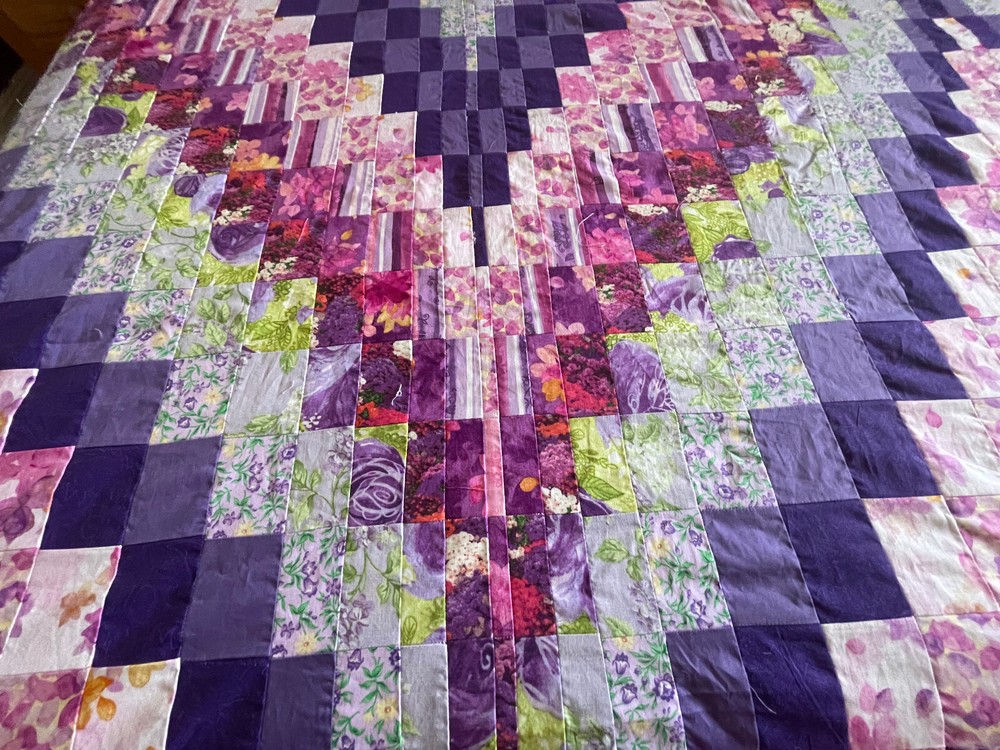 Queen Size Machine pieced Bargello patchwork quilt top #8-21 Made in USA