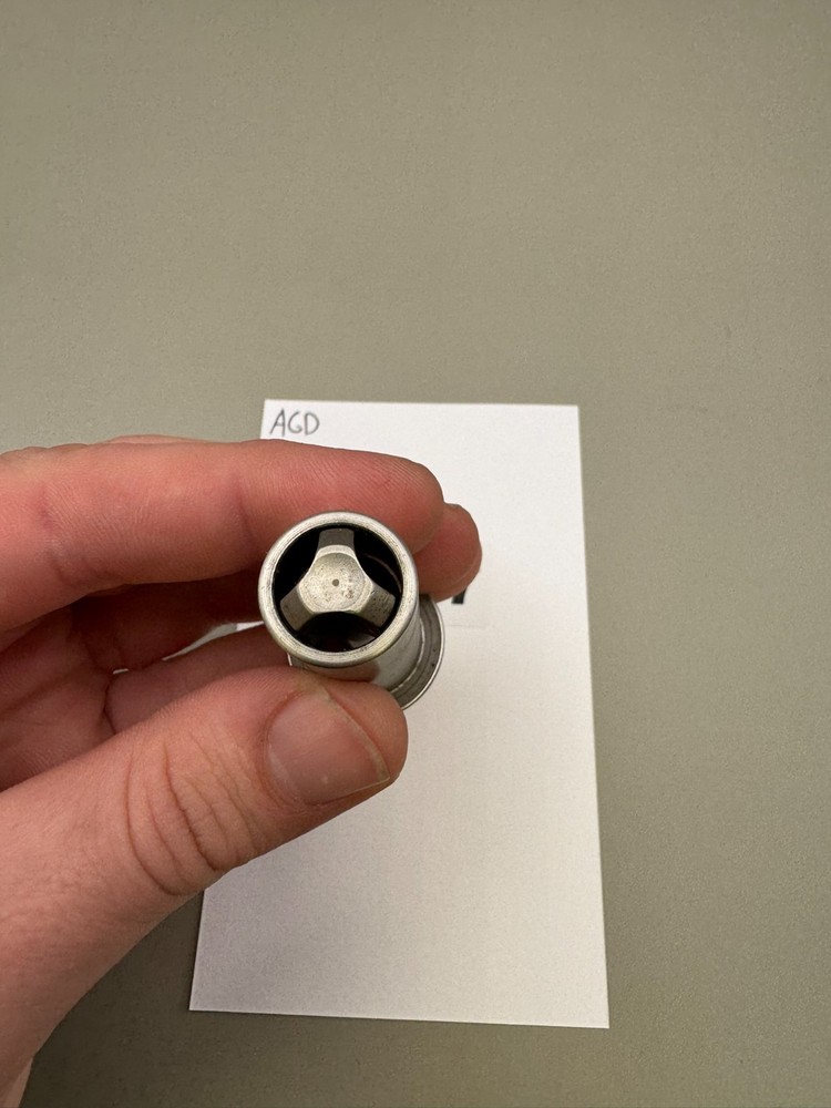 AGD Automag Level 7 Bolt-Satin Silver