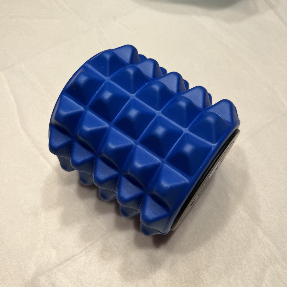 Mini Foam Roller by Maji