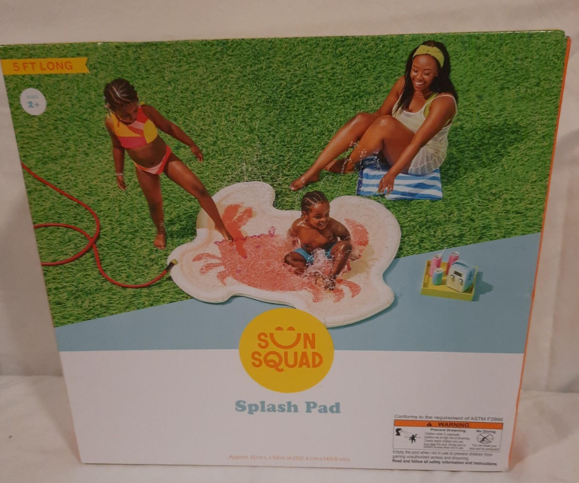 NEW SUN SQUAD INFLATABLE SPLASH PAD 5 FOOFOR KIDS BOX IS DINGED SPLASH PAD NEW