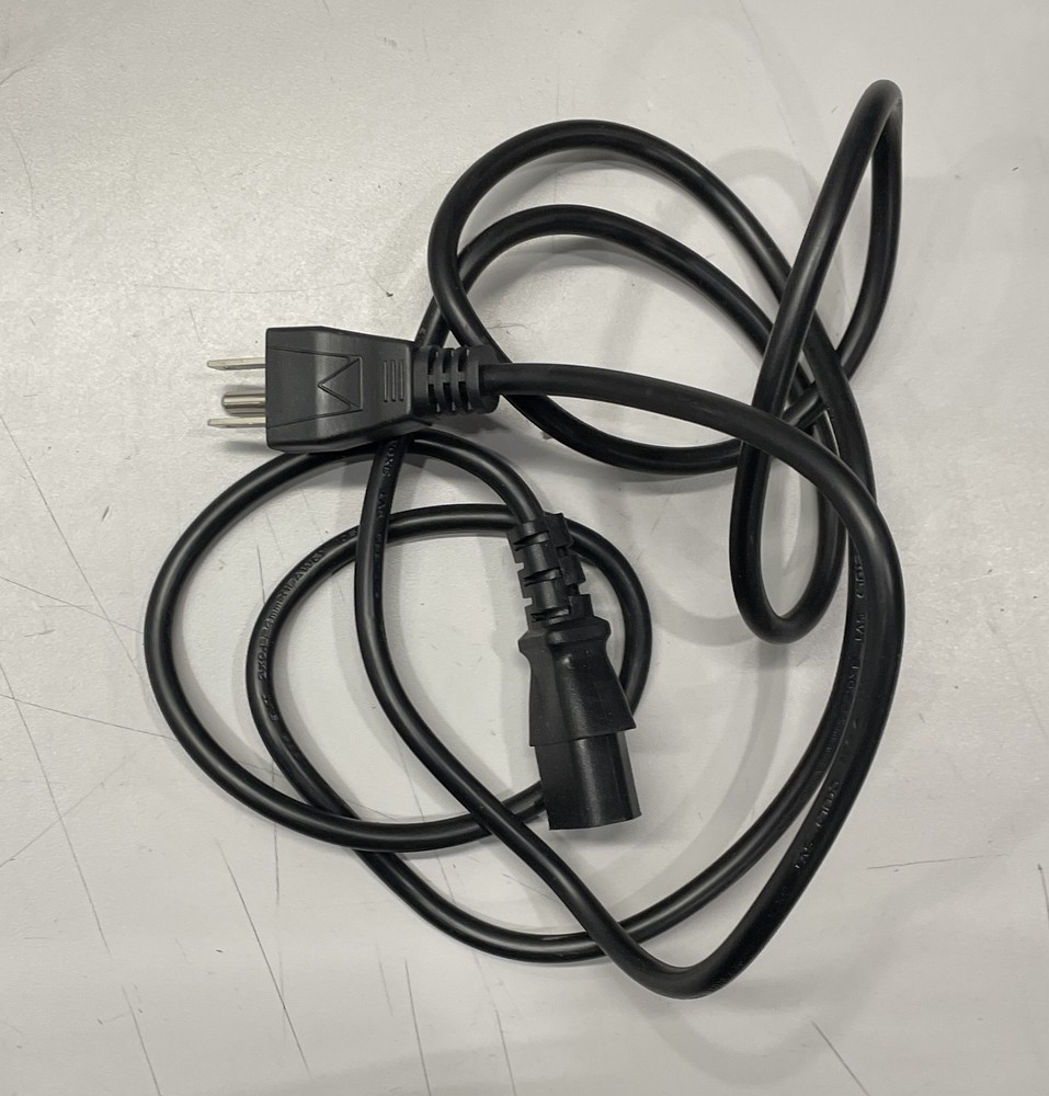 Thorlabs OSL2 Fiber-Bundle-Coupled Tungsten-Halogen Light Source