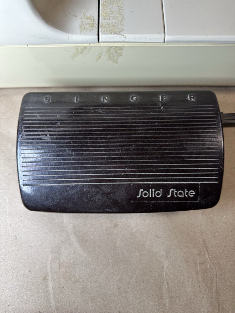 Singer Touch-Tronic 2000 Sewing Machine Works