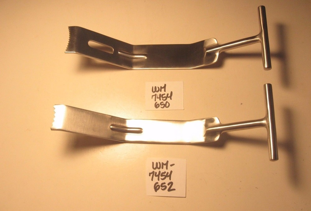 2PCS Evans Modified Fukuda-Type Retractors Length