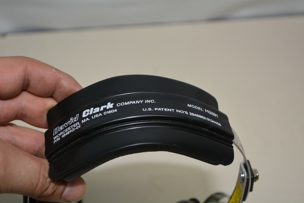 David Clark Model H3391 Headset #Z350