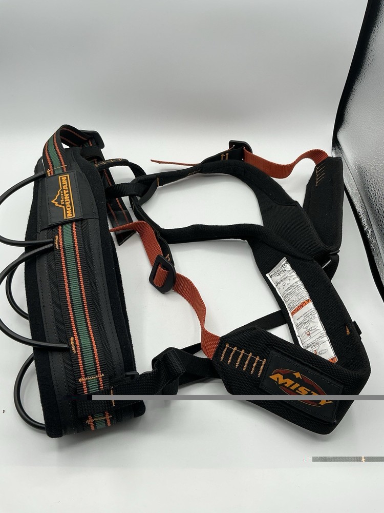 Misty Mountain Climbing Harness Size L
