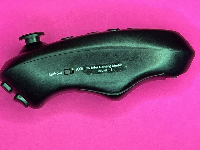 Hype Cynoculars VR Headset Remote Controller - Model ATV-CYNO - Black👀