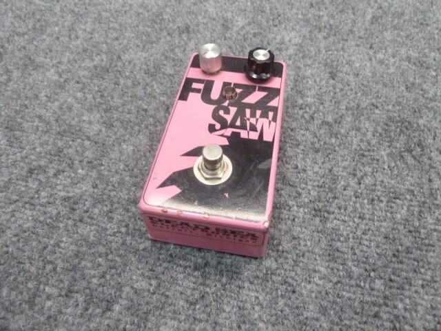 DEAD SEA ELECTRONICS FUZZSAW DISTORTION PEDDLE