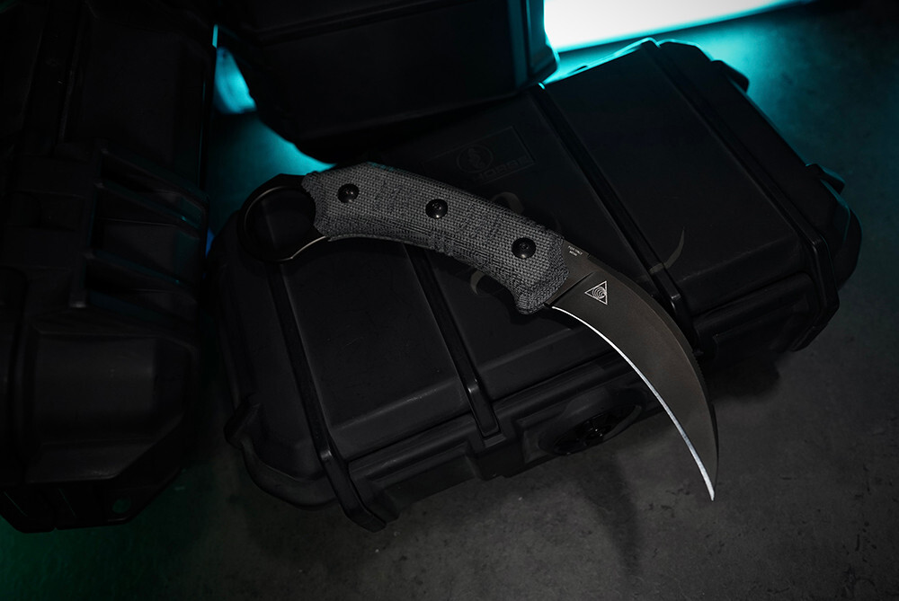 Bastinelli Creations Fury Fixed Blade Blackout w/ Sheath & Clip