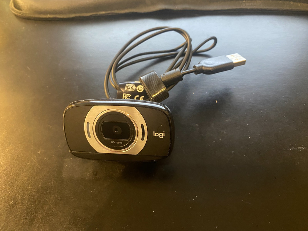 Logitech C615 Portable HD Webcam 1080p Autofocus Foldable Design USB