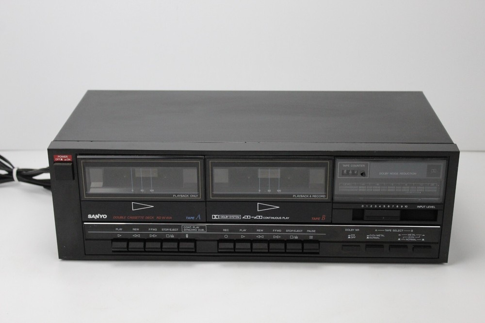 Sanyo Double Cassette Deck Playback and Record Model RD-W41A