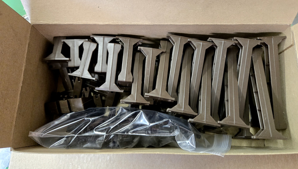 Lionel 6-2110 Graduated Trestle Set