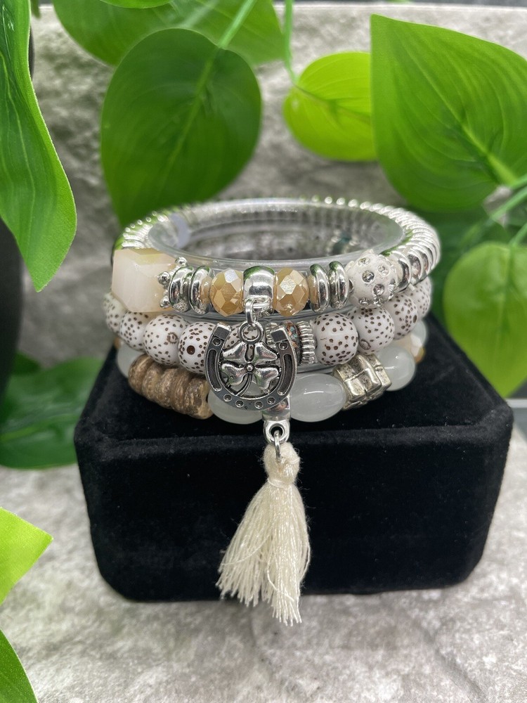 3 PC Handmade Beaded Stackable 6.5” Plus Stretch Bracelet Set New Clover A2141