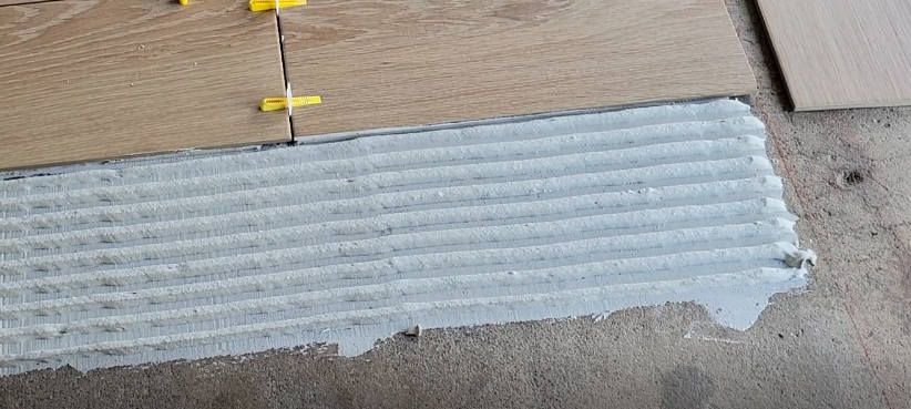 Trowel tile box 9" wide