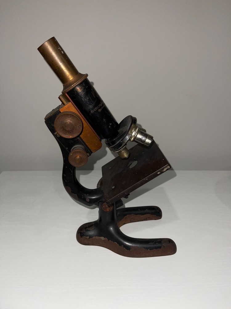 Vintage Bausch & Lomb Microscope with 2 objective lenses