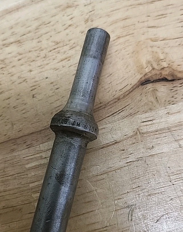 Mac Tools AH910 Air Hammer Bit Standard Flat Chisel