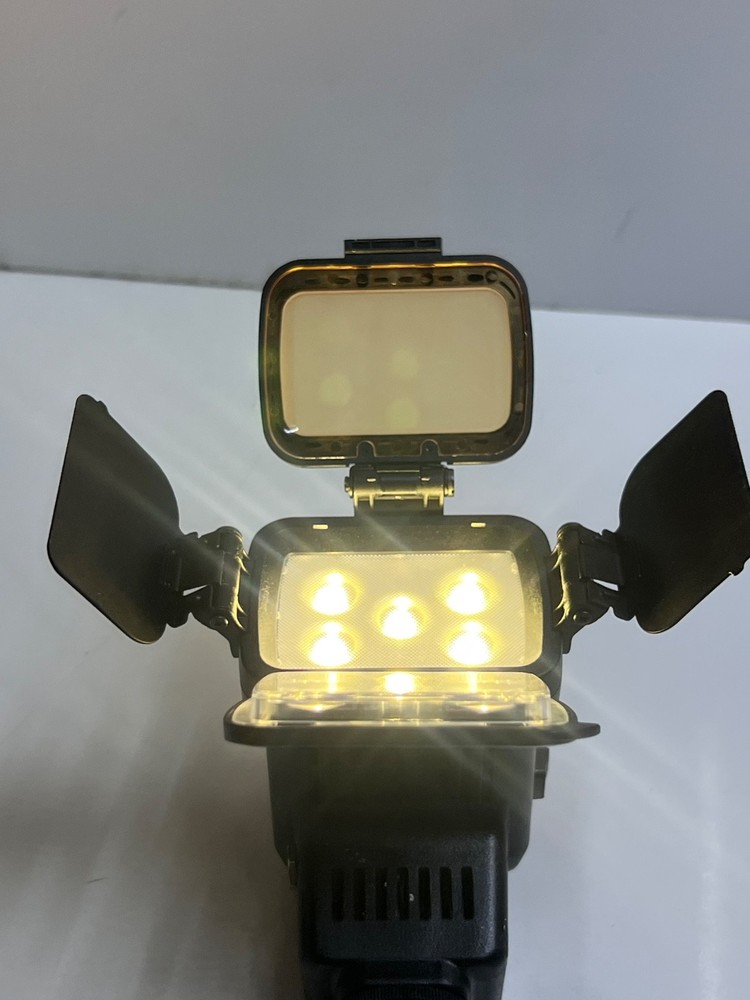 COMER CM-LBPS900 HD LED Video Light