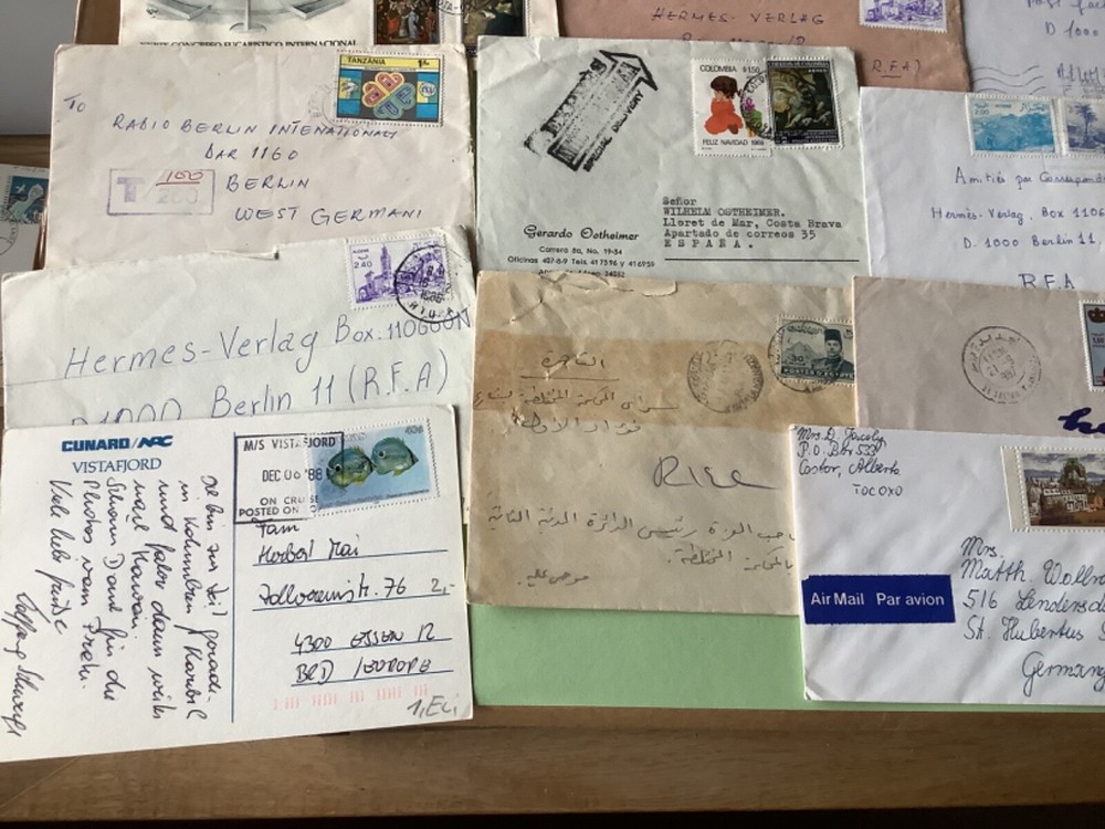 worldwide covers & postcards 37 items Ref A1877