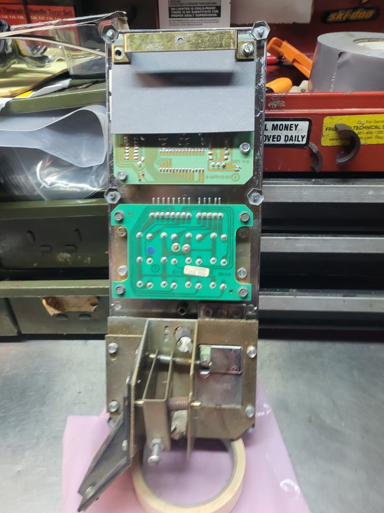 Rowe 648 coin bezel and display