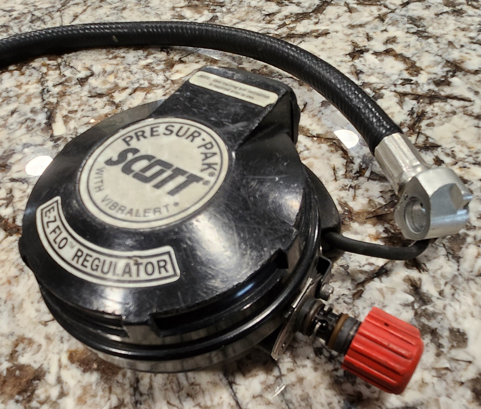 Scott Regulator Assembly PN 804370-01 HUD 36" Attachment Hose USED UNTESTED!