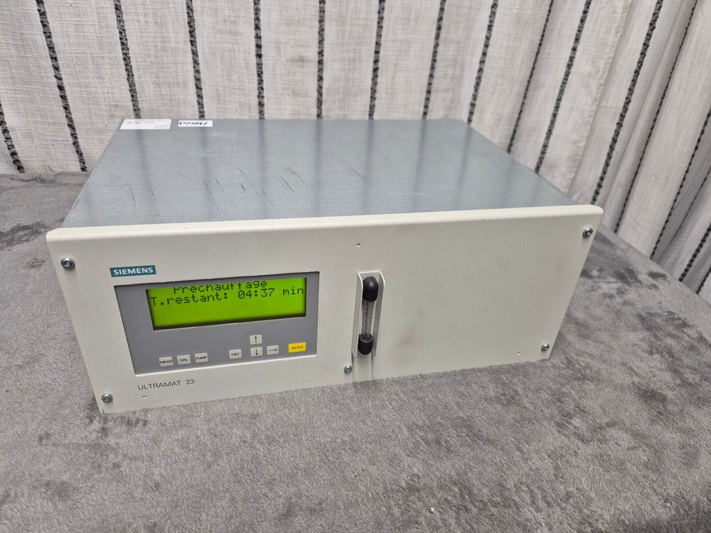 SIEMENS ULTRAMAT 23 Gas Analyzer