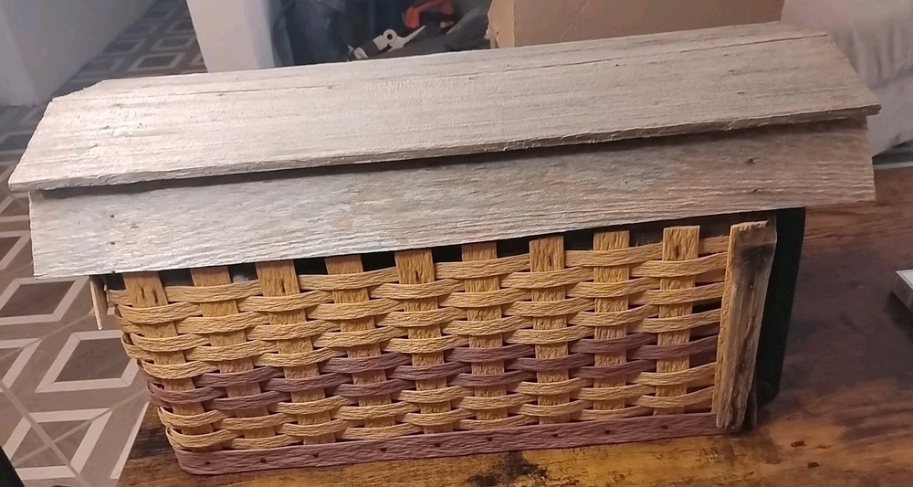 Huge Longaberger Basket Type Weave Mailbox Wicker Mail Box