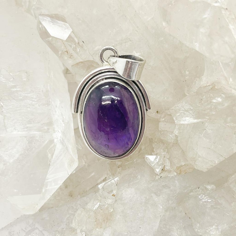 Cab Amethyst Pendant $68