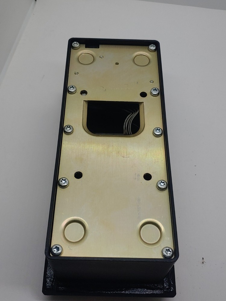 NEW VINGCARD 9v Surface Mounted Remote Controller Magstripe Satin