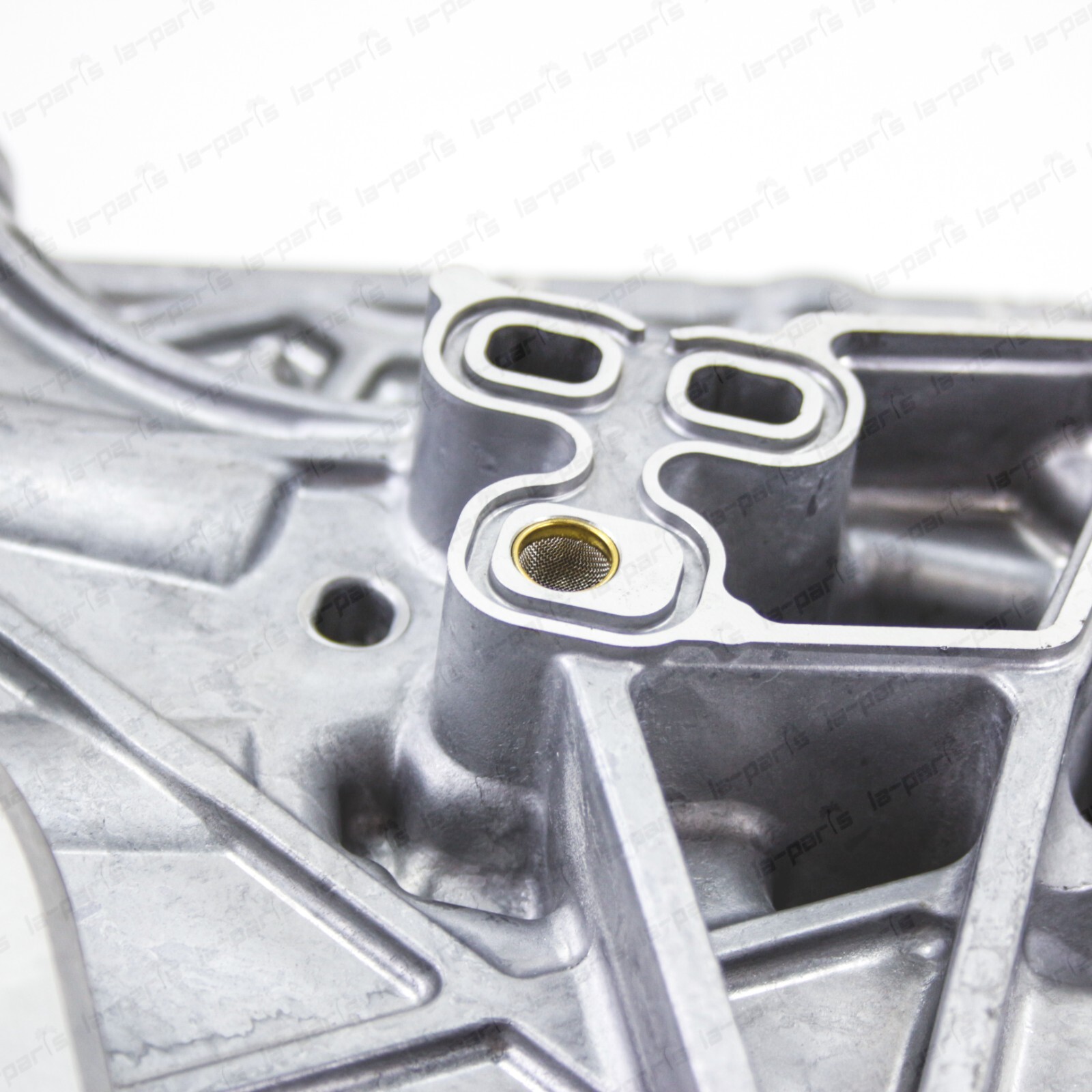 Genuine Suzuki Grand Vitara J20B J24B SX4 Kizashi Timing Chain Cover 11380-54L01