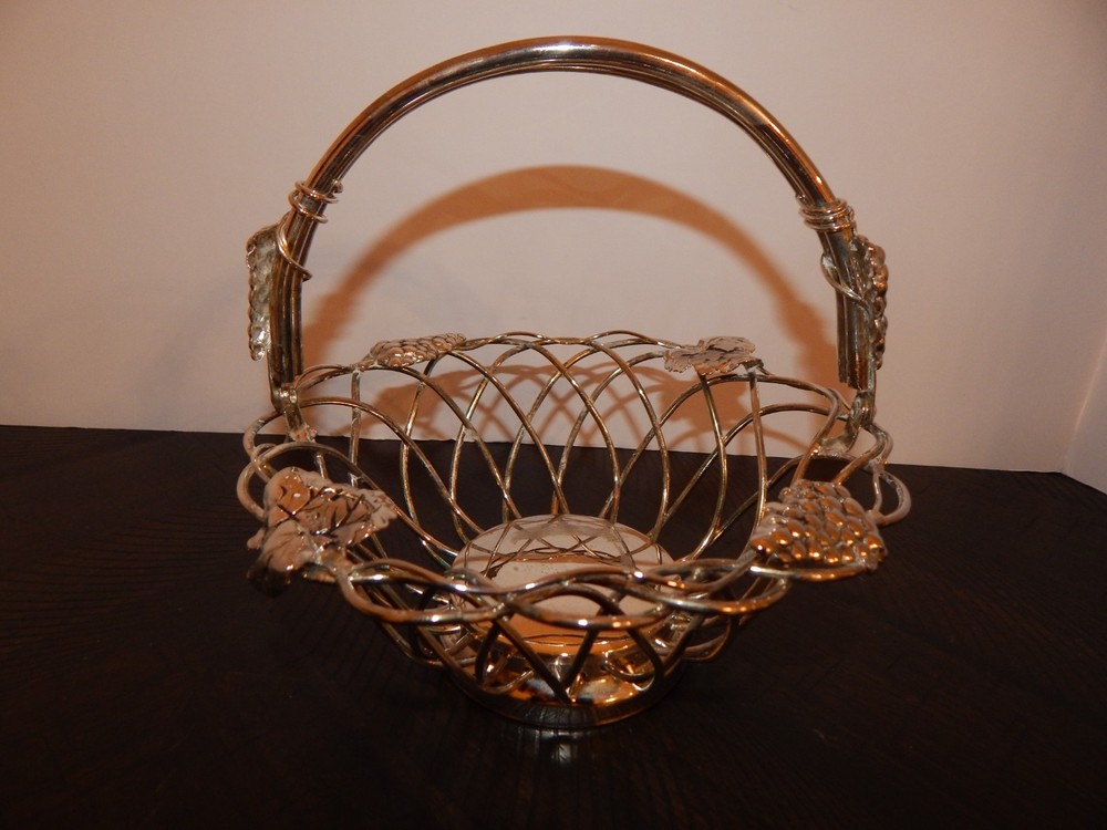 Studio Silversmiths Silver Plated Wire Basket w/ Swivel Handle & Grape Vine Deco